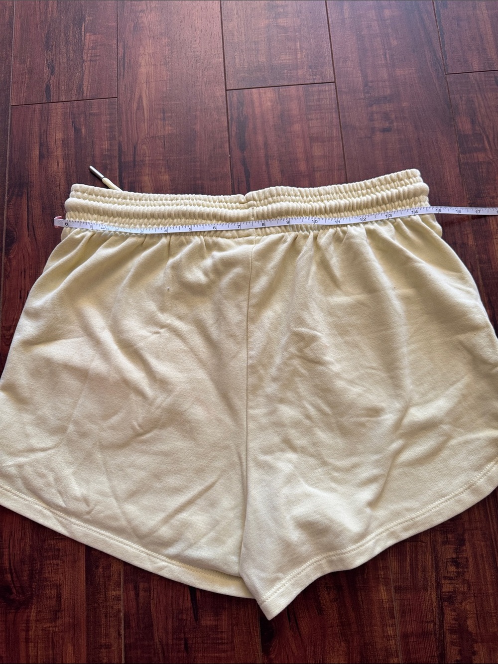 H&M Yellow Drawstring Shorts - Picture 5 of 5